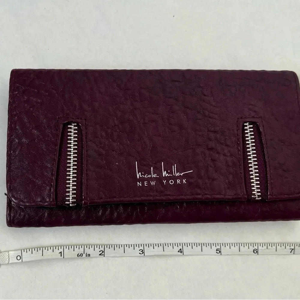 Nicole Miller New York Purple Chain Details Vegan  Leather Wallet NWT
